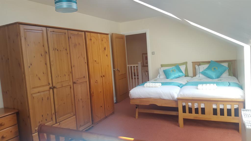 Penthouse Sleeps 11 * Edimburgo