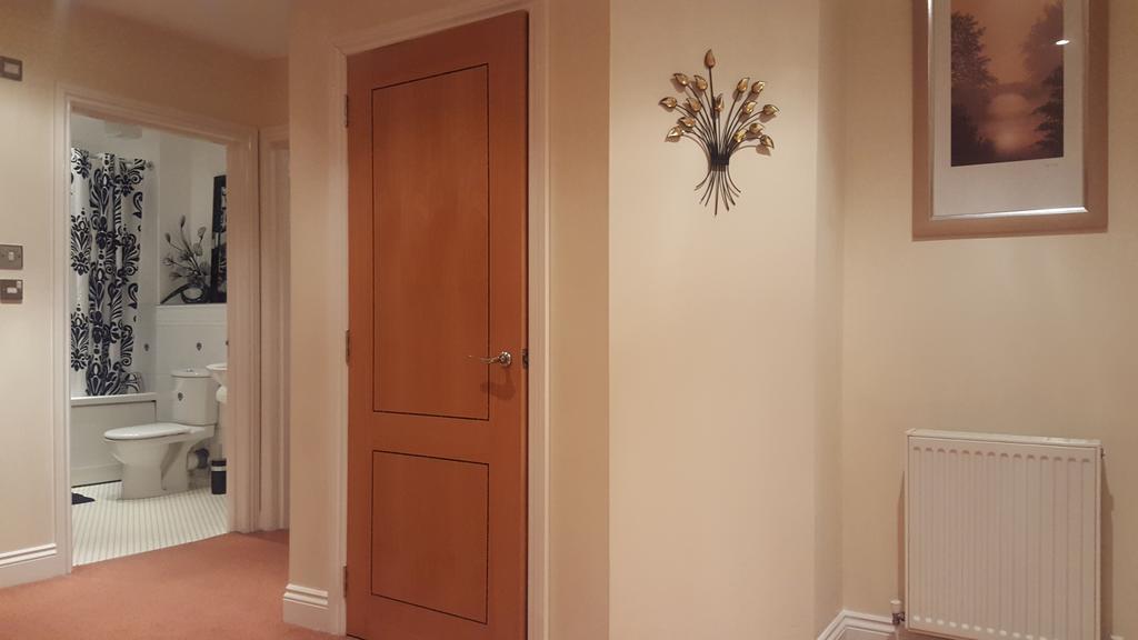Penthouse Sleeps 11 Edimburgo
